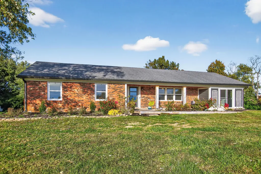 445 Ashley Camp Road Harrodsburg KY 40330