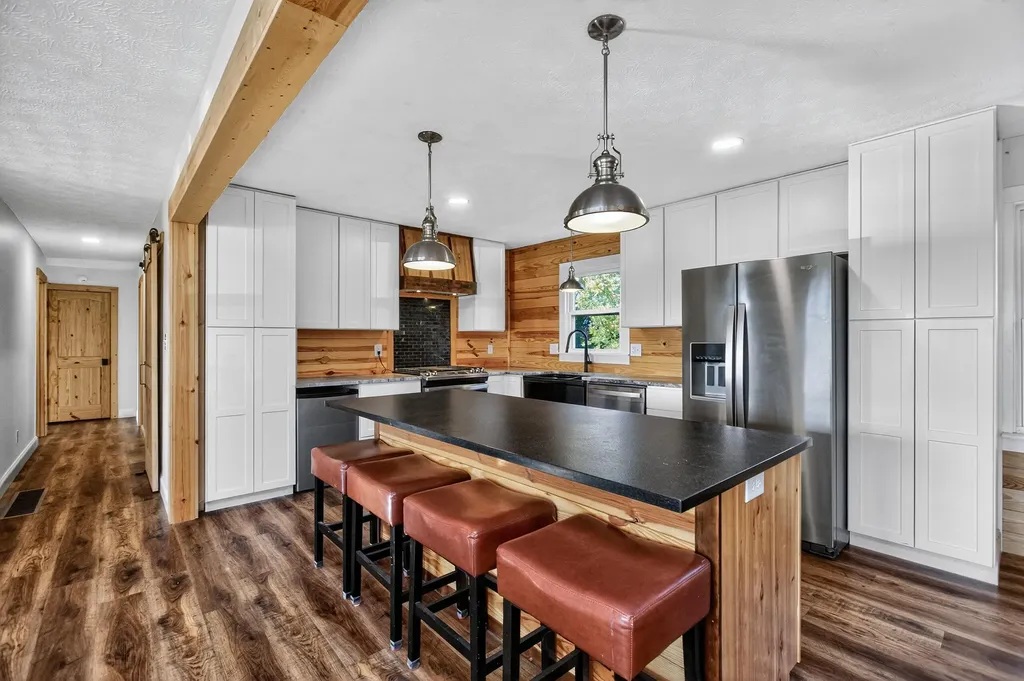 445 Ashley Camp Road Harrodsburg KY 40330