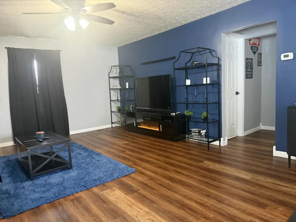 714 S Tree Tower Road Sand Gap KY 40481