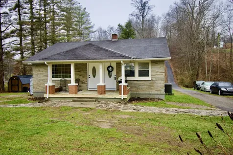 714 S Tree Tower Road Sand Gap KY 40481