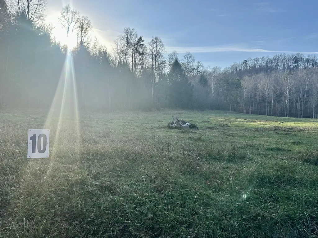 Lot 10 Hensley Road East Bernstadt KY 40729