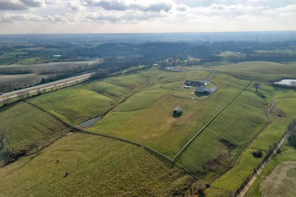 351 Benton Road Mt Sterling KY 40353