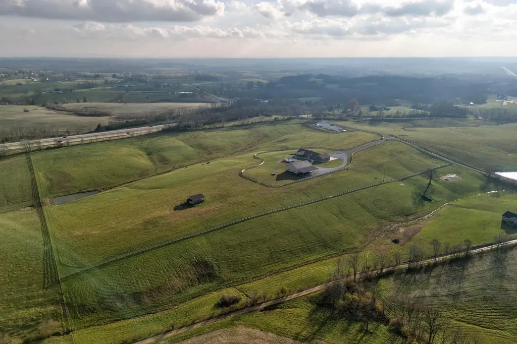 351 Benton Road Mt Sterling KY 40353