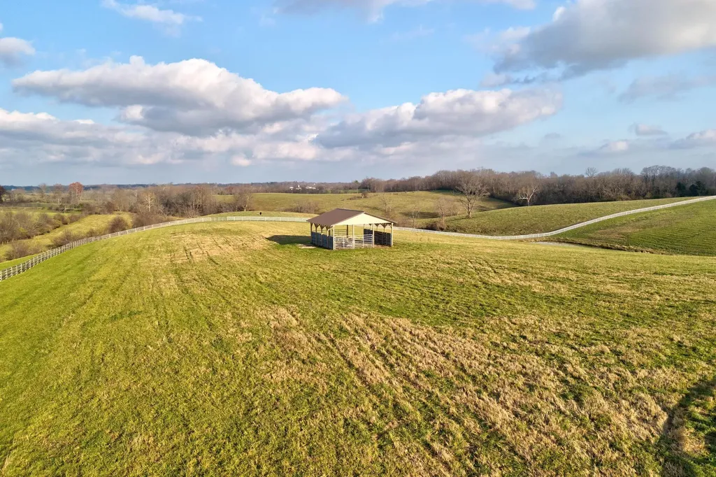 351 Benton Road Mt Sterling KY 40353