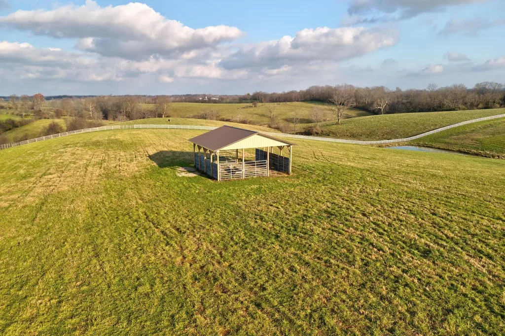 351 Benton Road Mt Sterling KY 40353