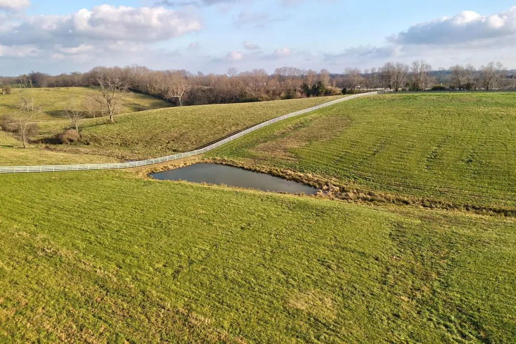 351 Benton Road Mt Sterling KY 40353