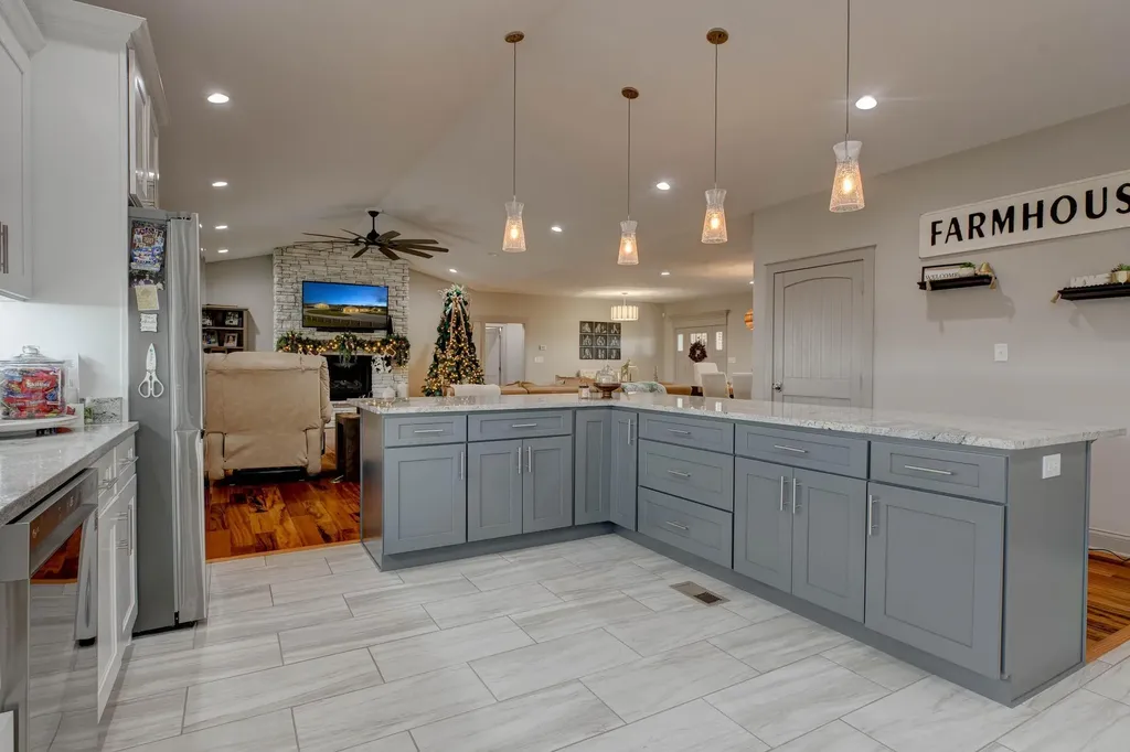 351 Benton Road Mt Sterling KY 40353
