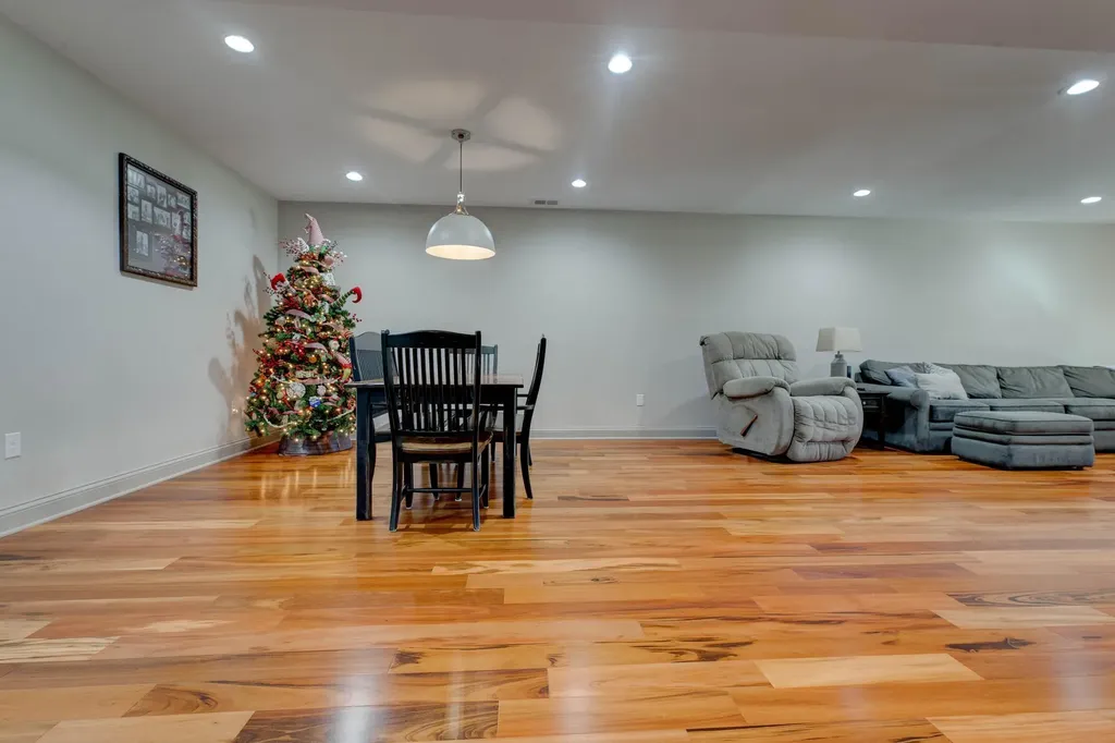 351 Benton Road Mt Sterling KY 40353