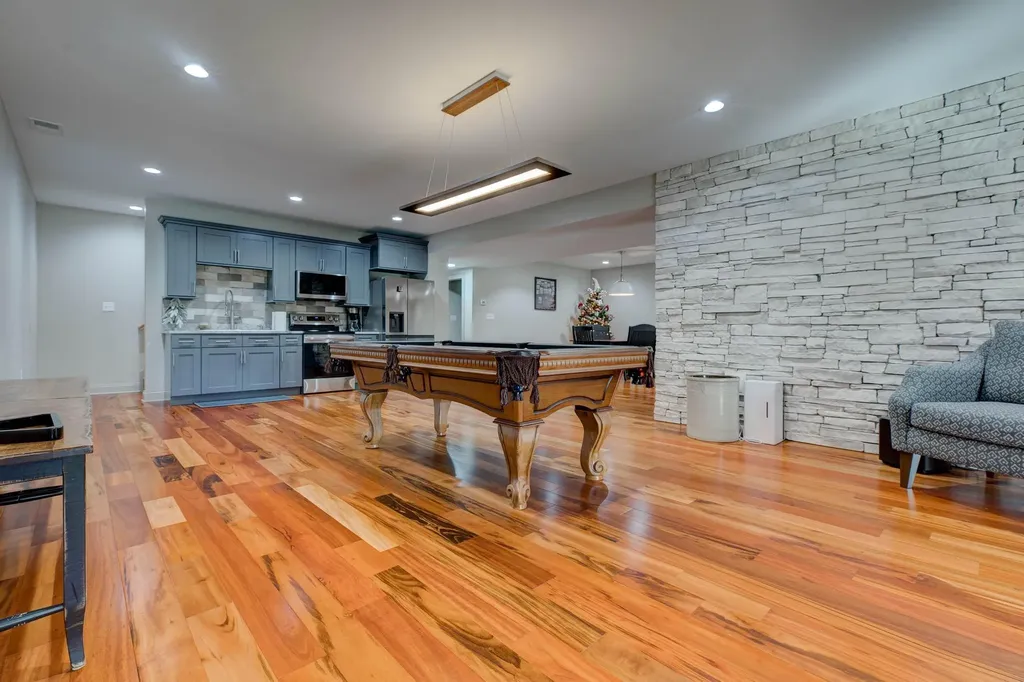 351 Benton Road Mt Sterling KY 40353