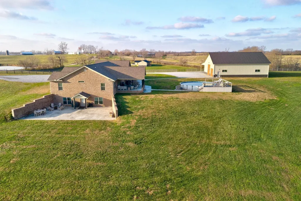 351 Benton Road Mt Sterling KY 40353