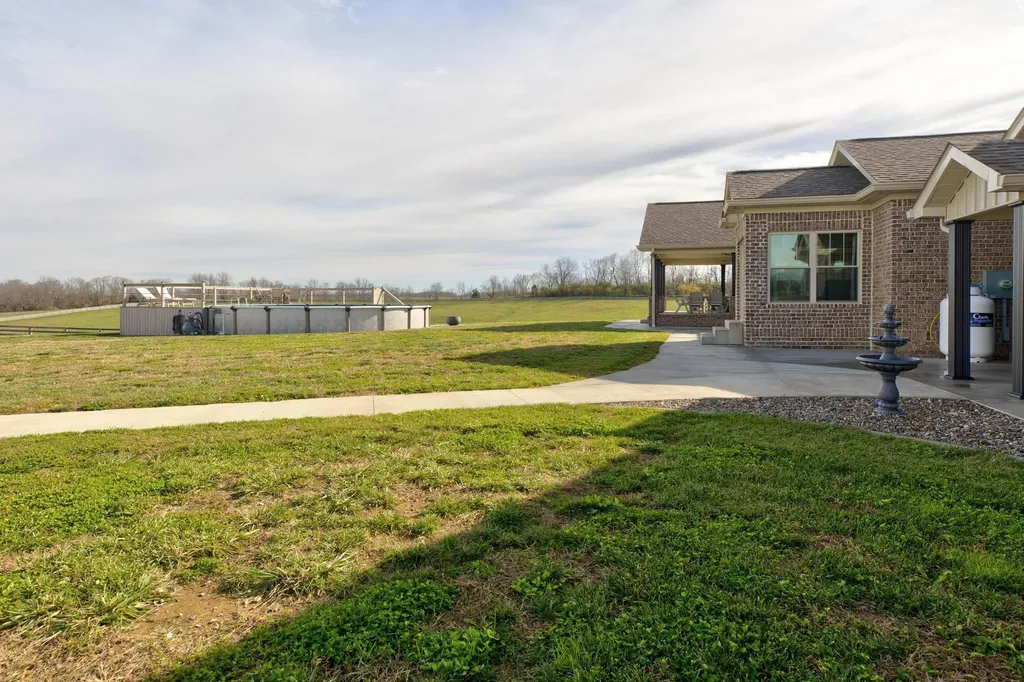 351 Benton Road Mt Sterling KY 40353