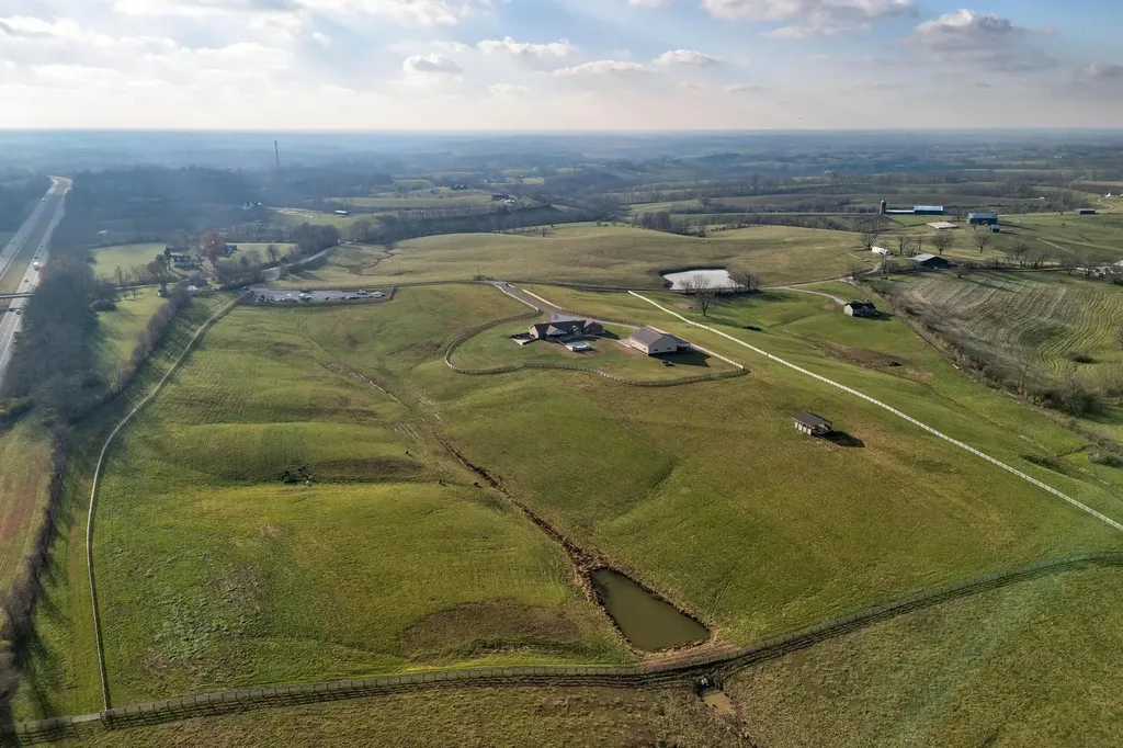 351 Benton Road Mt Sterling KY 40353