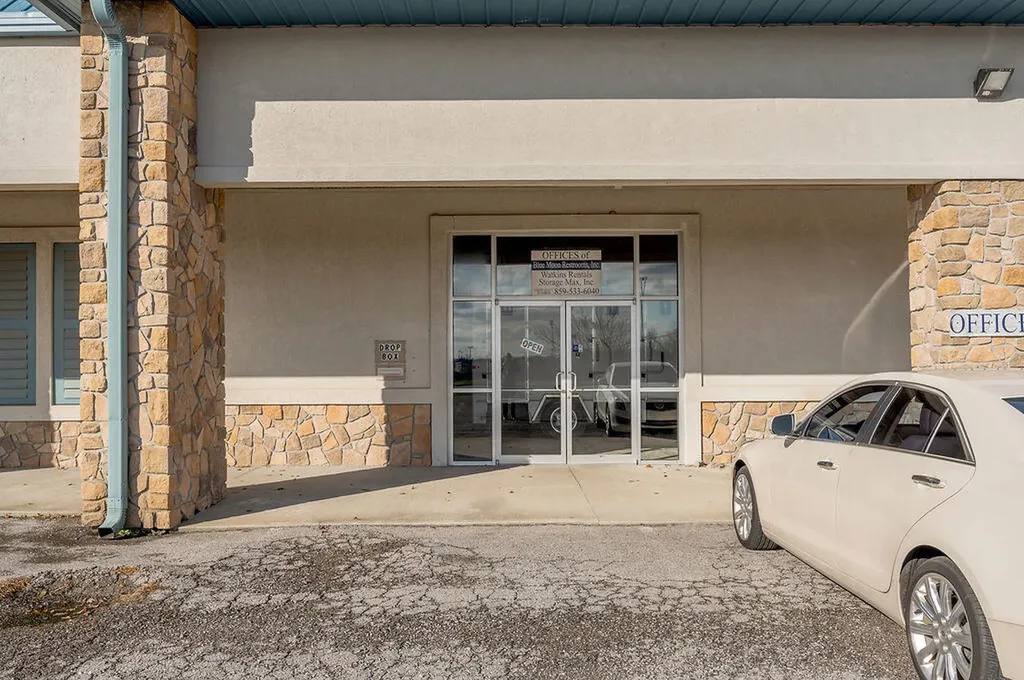 107-109 Means Drive Nicholasville KY 40356