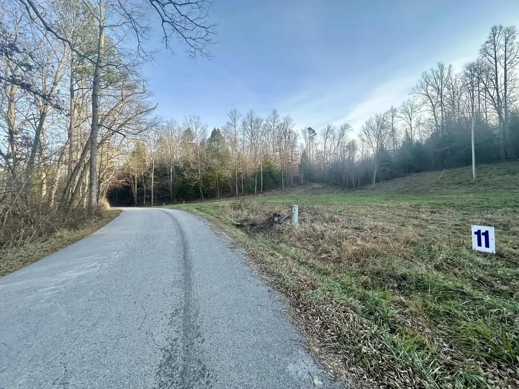 Lot 11 Hensley Road East Bernstadt KY 40729