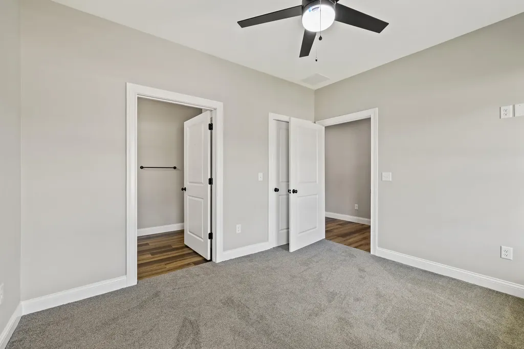 121 Farmers Bluff Nicholasville KY 40356