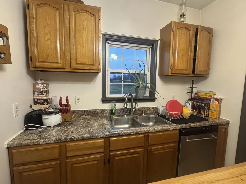 4264 Kentucky Highway 501 Kings Mountain KY 40442