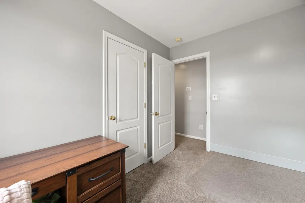 212 New River Court Lexington KY 40511