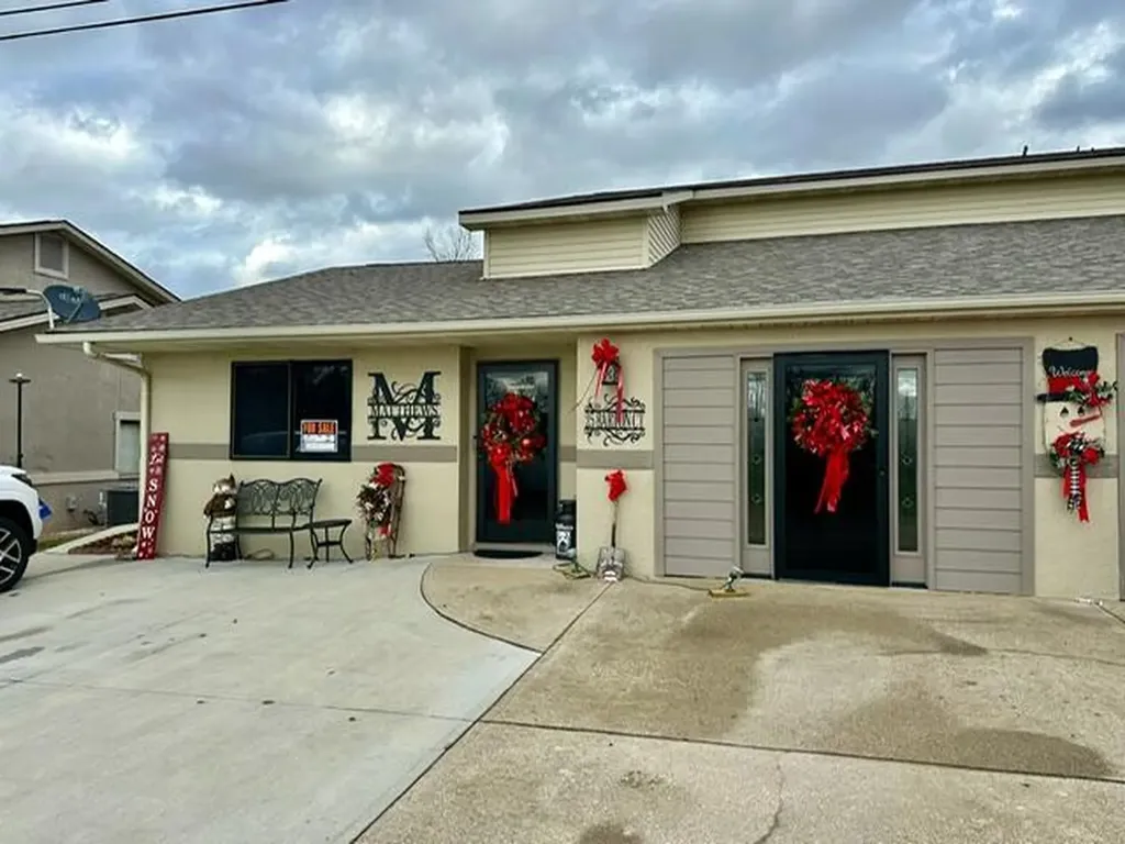 25 Barton Court Monticello KY 42633
