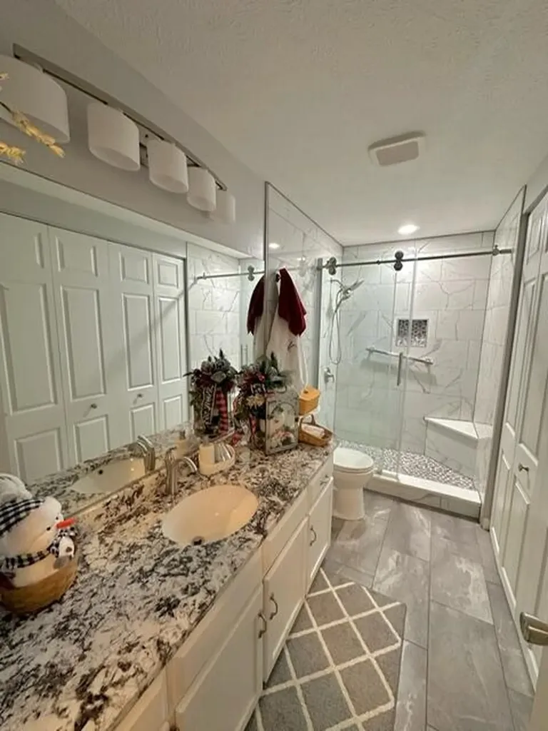 25 Barton Court Monticello KY 42633