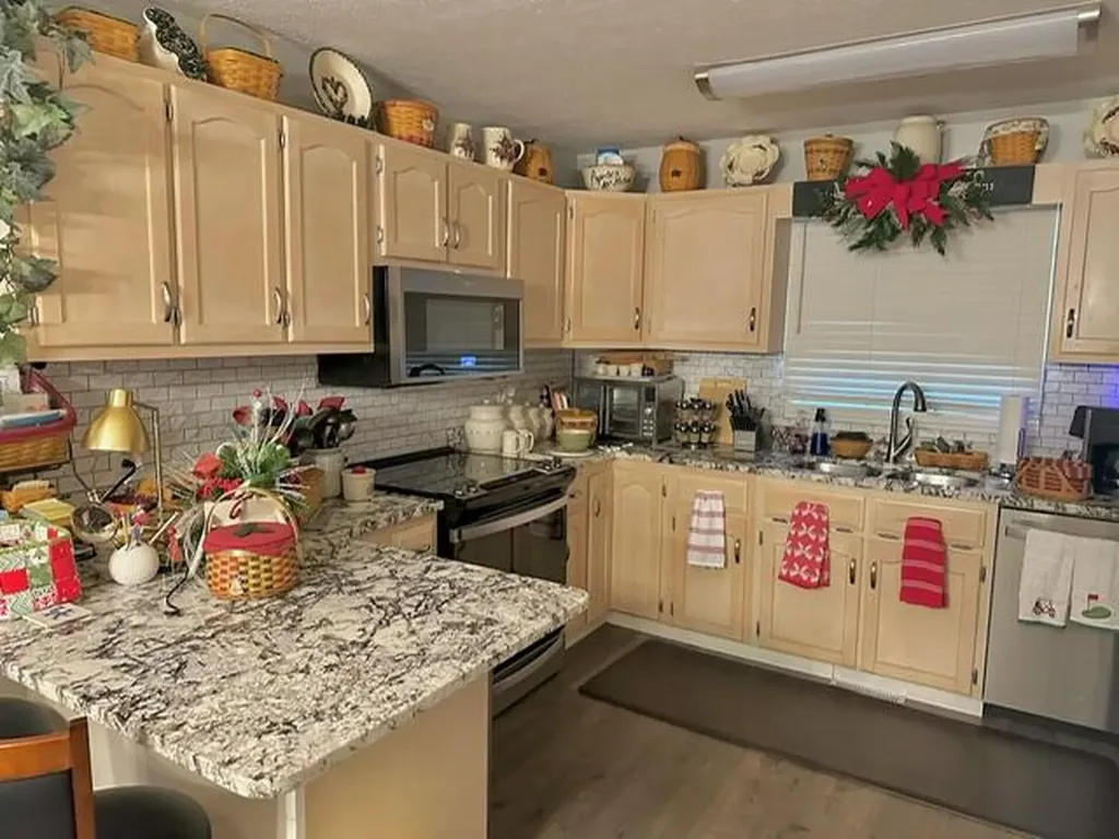 25 Barton Court Monticello KY 42633
