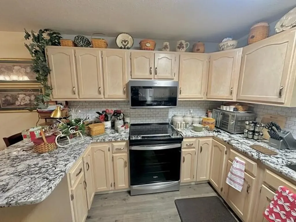 25 Barton Court Monticello KY 42633