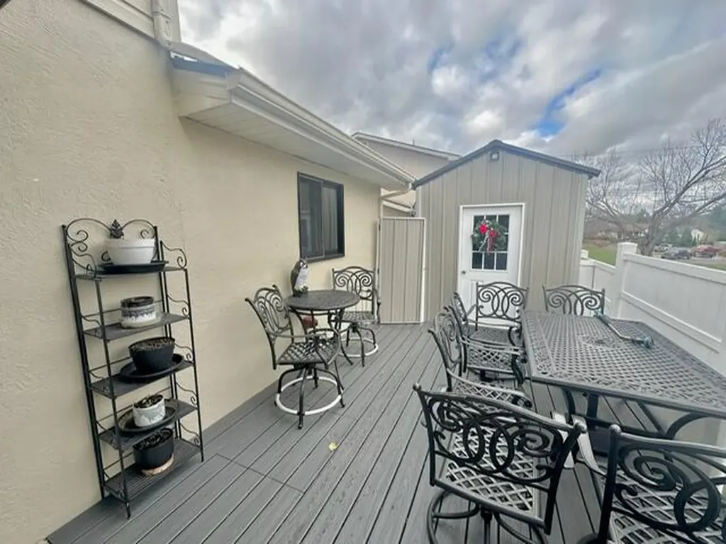 25 Barton Court Monticello KY 42633