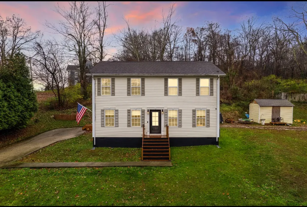 103 Boreing Drive London KY 40741