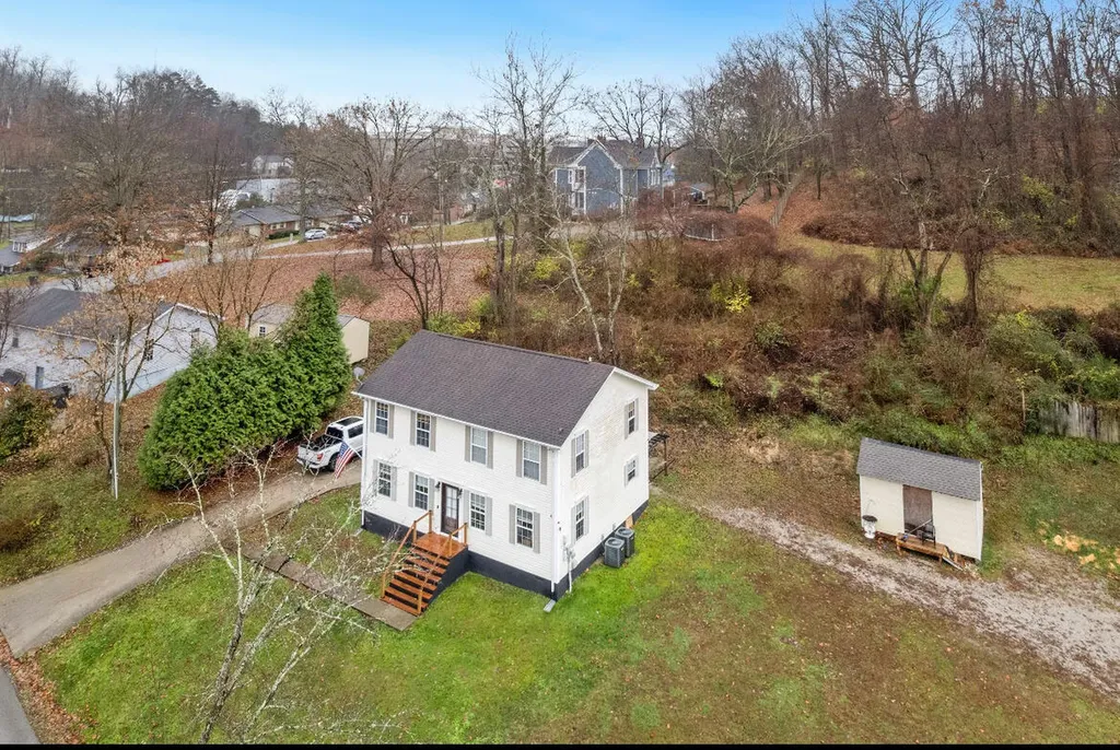 103 Boreing Drive London KY 40741