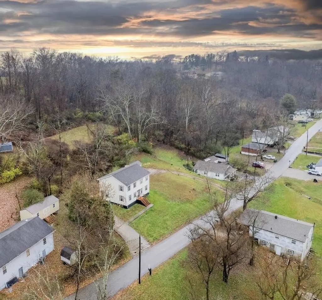 103 Boreing Drive London KY 40741