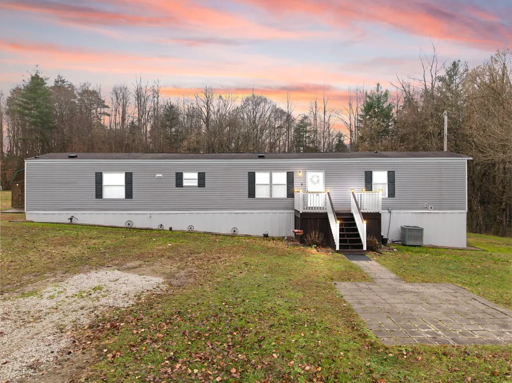 535 Ashana Road Jackson KY 41339
