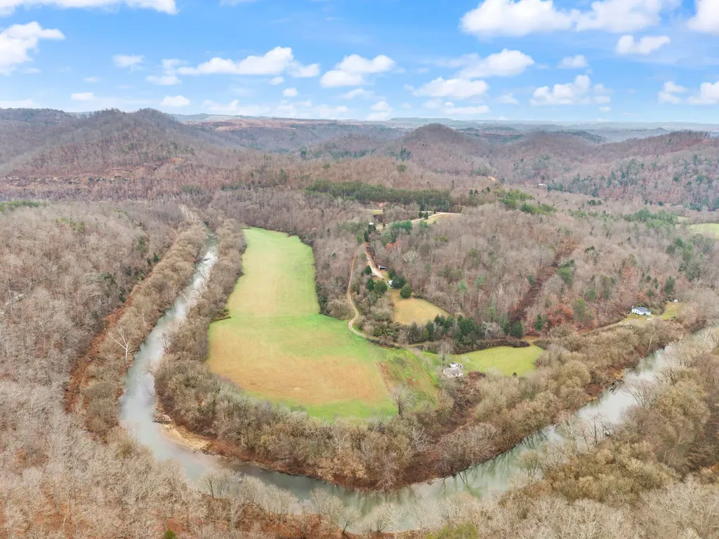 535 Ashana Road Jackson KY 41339
