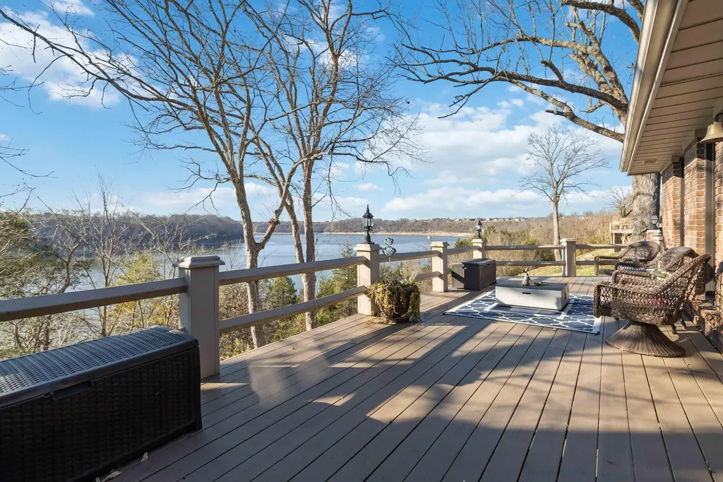 275 Lakeview Drive Somerset KY 42503