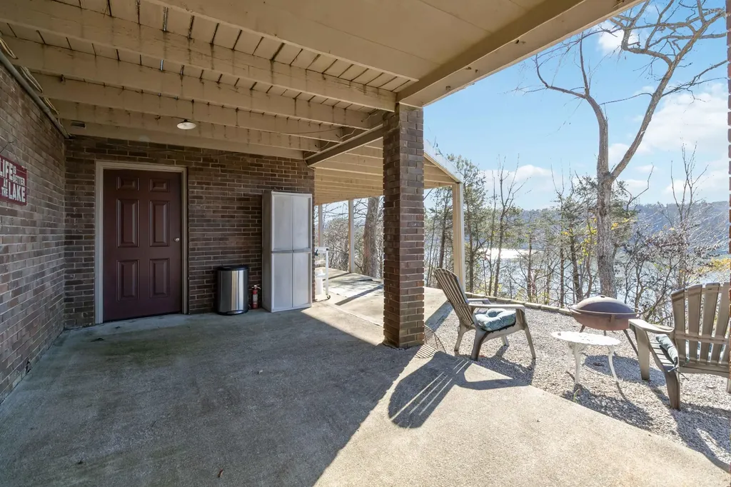 275 Lakeview Drive Somerset KY 42503