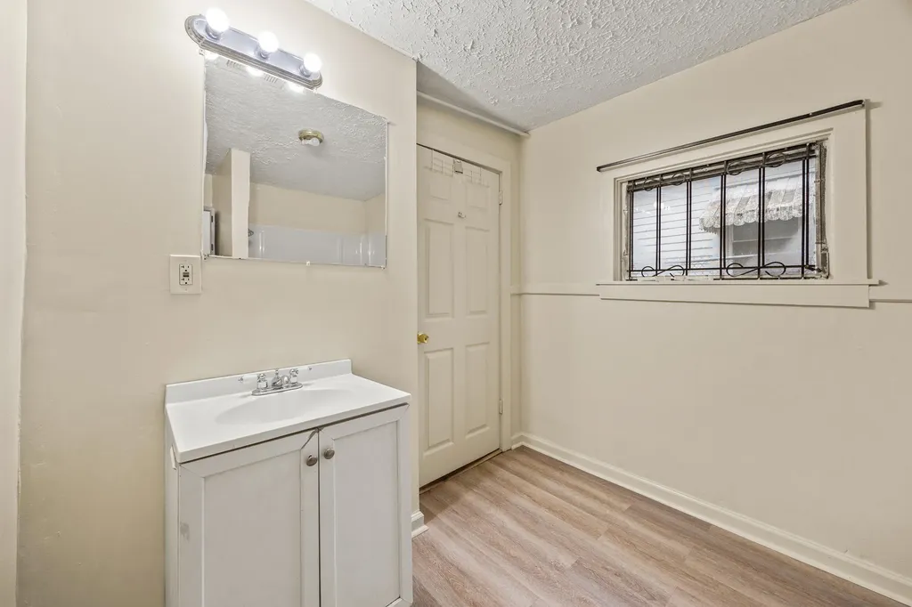 334 Oak Street Lexington KY 40508