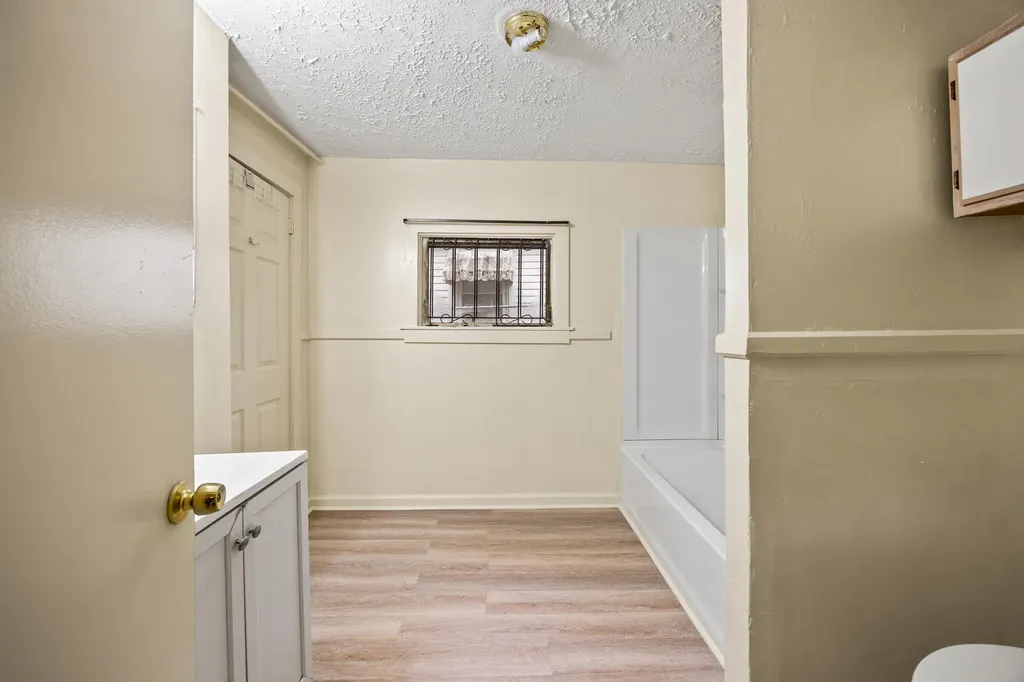 334 Oak Street Lexington KY 40508