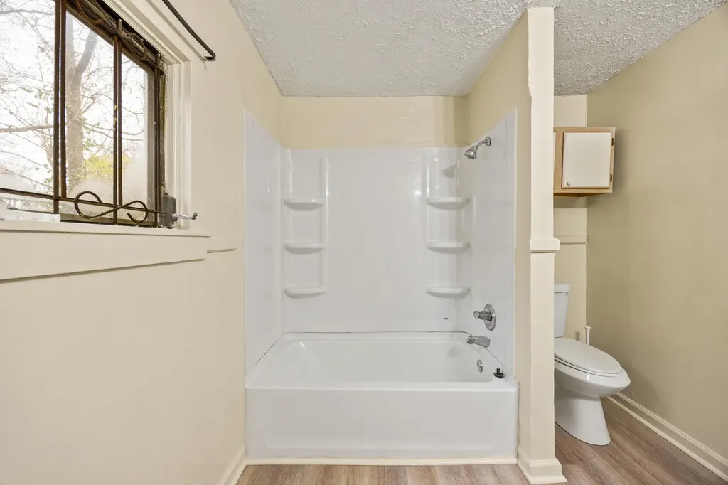 334 Oak Street Lexington KY 40508