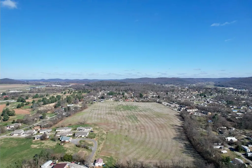 404 Hillrise Drive Monticello KY 42633