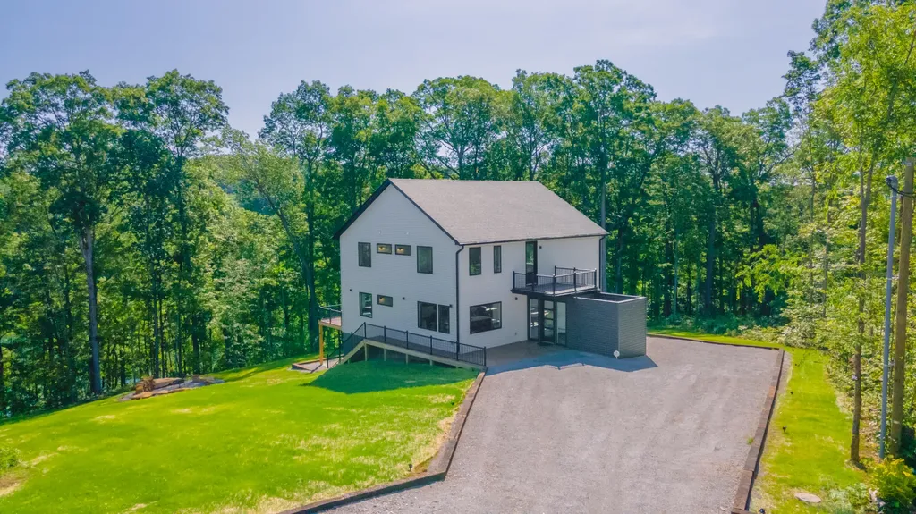 348 Restful Run Road Nancy KY 42544