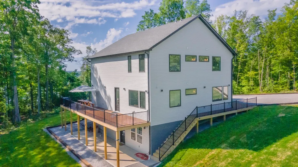 348 Restful Run Road Nancy KY 42544