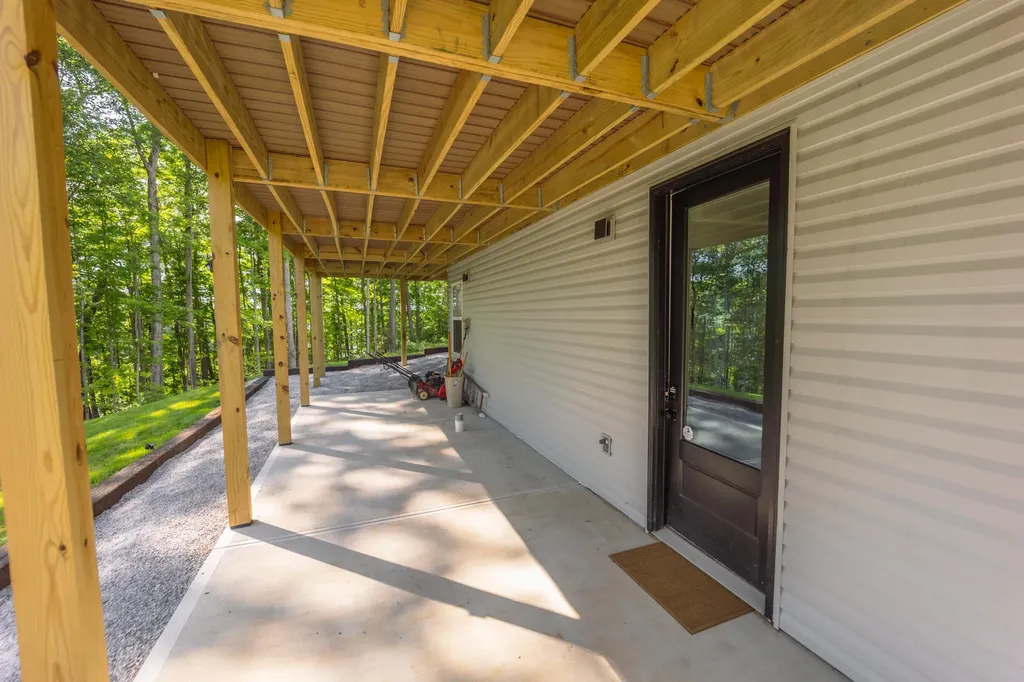 348 Restful Run Road Nancy KY 42544