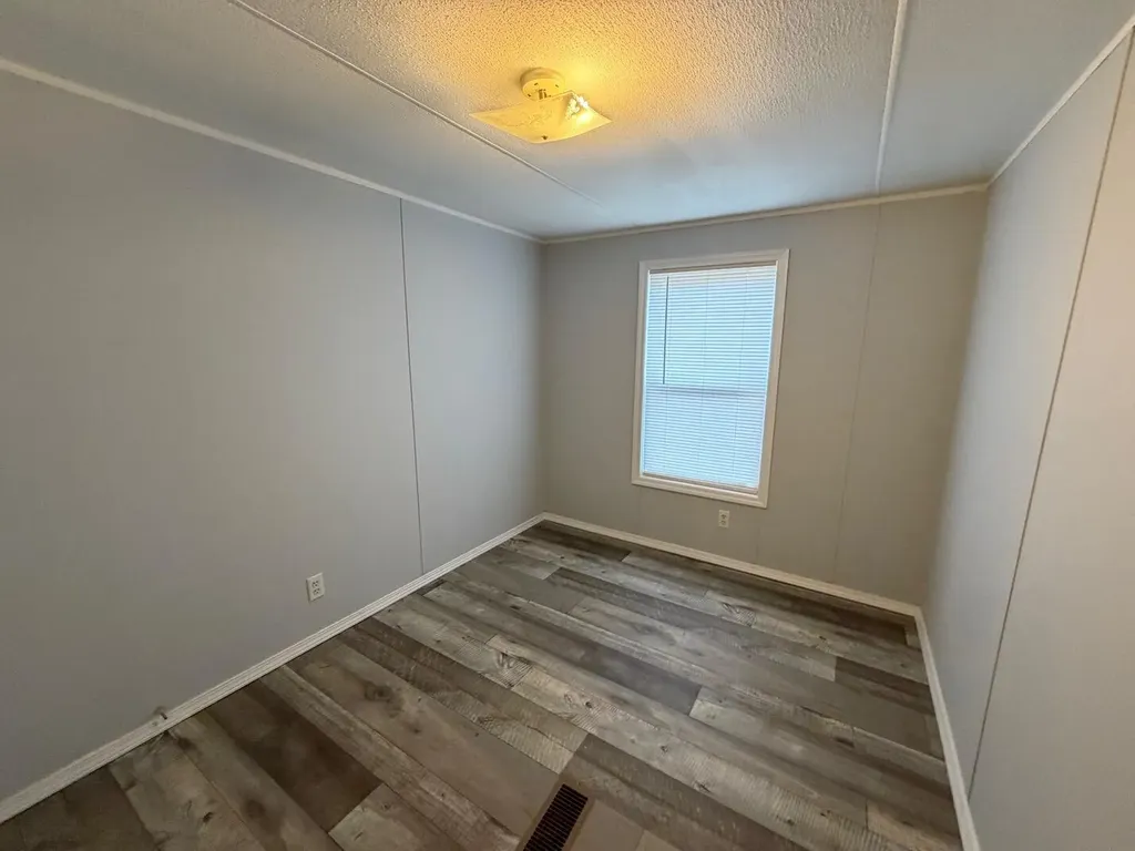 37 Burnett Street Williamsburg KY 40769
