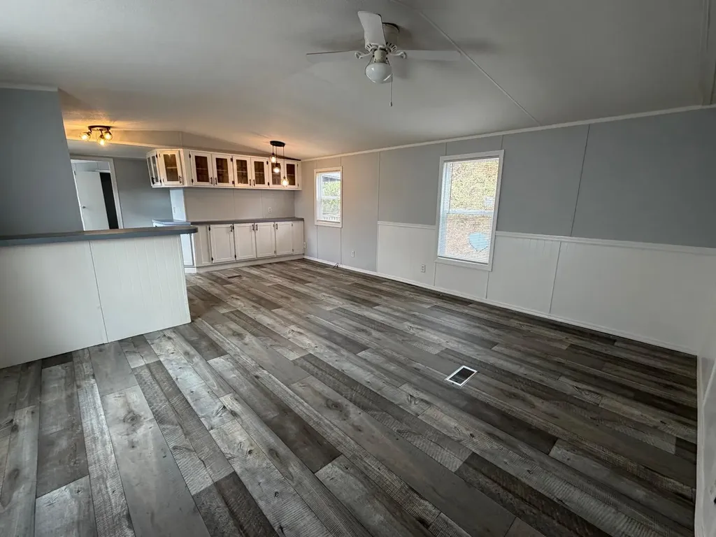 37 Burnett Street Williamsburg KY 40769