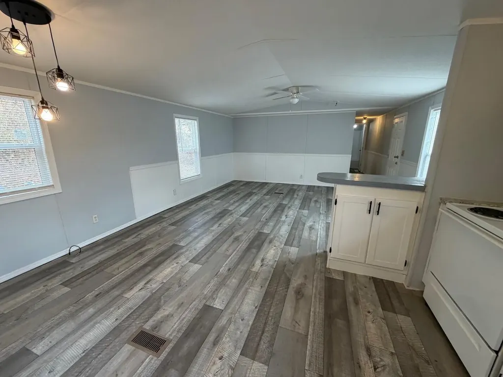 37 Burnett Street Williamsburg KY 40769