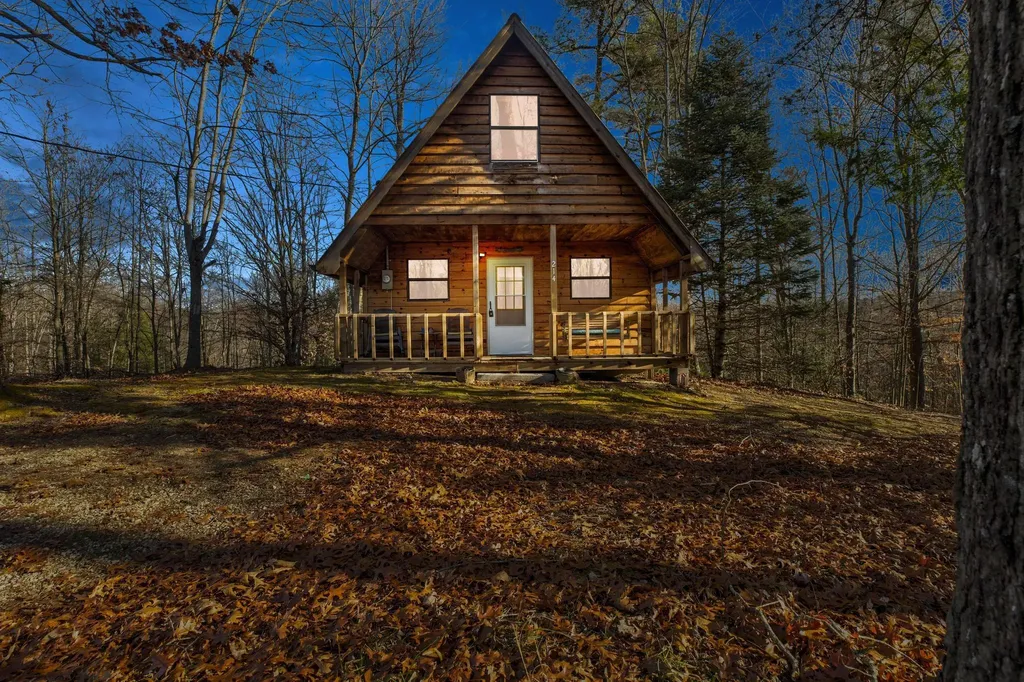 214 Lindsey Lane Wellington KY 40387