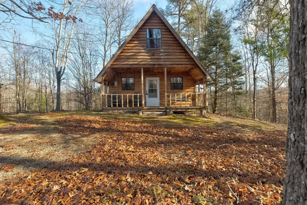 214 Lindsey Lane Wellington KY 40387