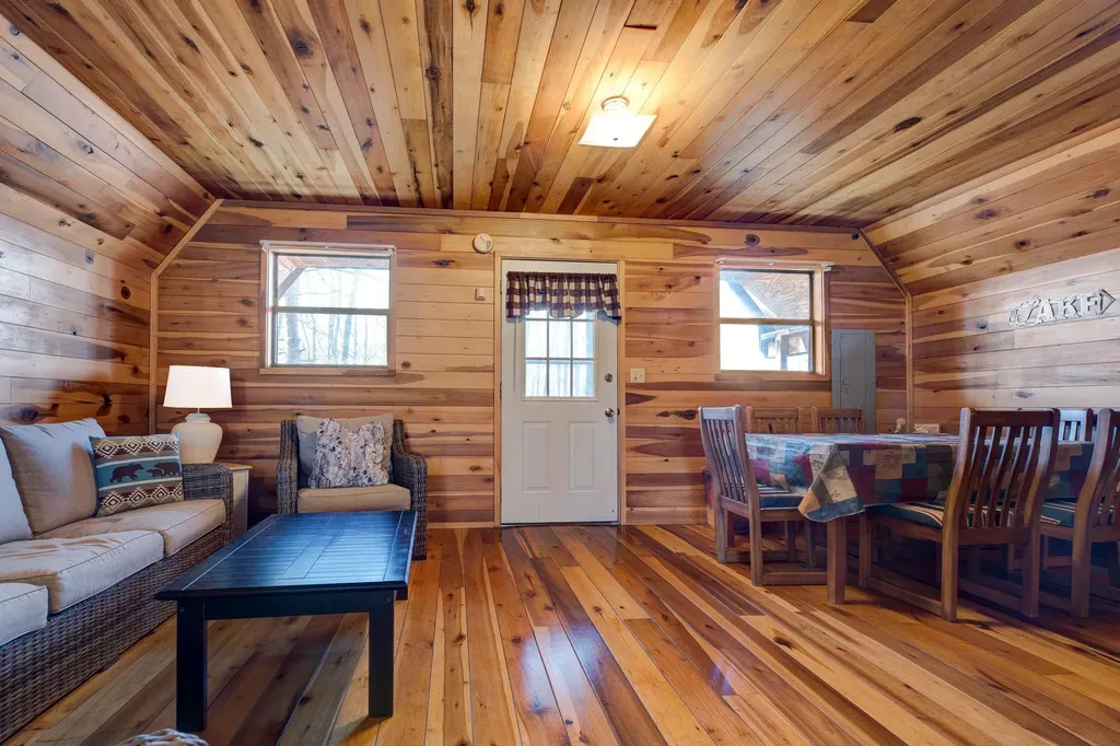 214 Lindsey Lane Wellington KY 40387