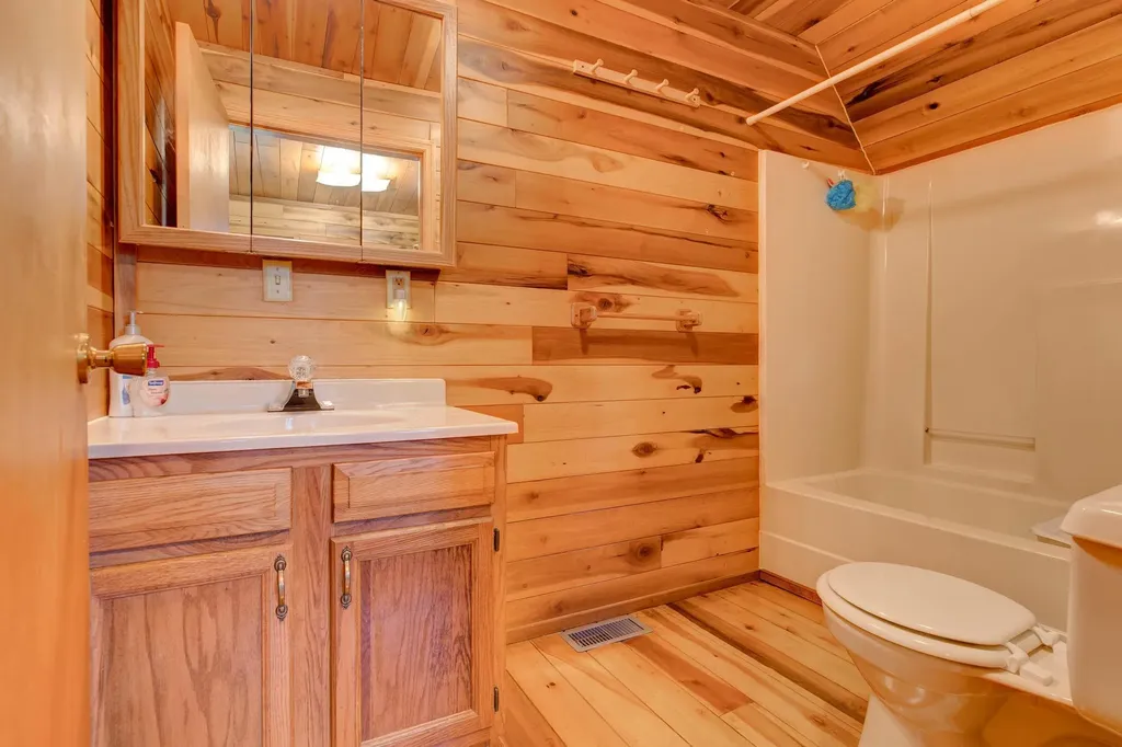 214 Lindsey Lane Wellington KY 40387