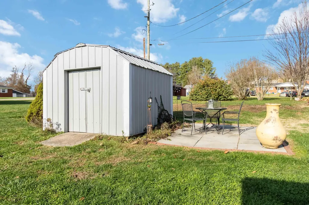 148 Leaf Lane Somerset KY 42503