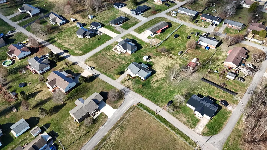 148 Leaf Lane Somerset KY 42503