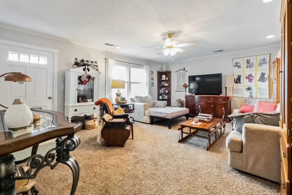 148 Leaf Lane Somerset KY 42503